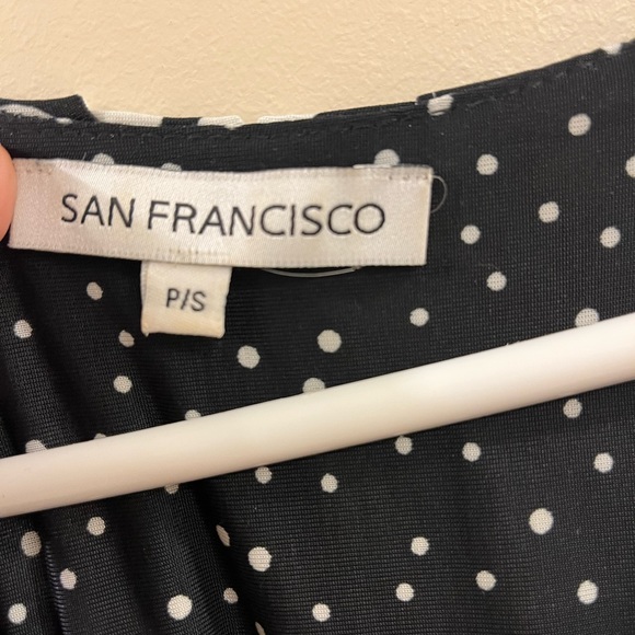 Polka dot Dress - Picture 4 of 6